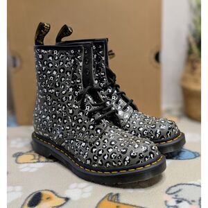Dr. Martens 1460 Women's Gray Loud Leopard Smooth Leather Lace Up Boots UK 5 NIB